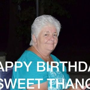 Meet your Posher, Pamela